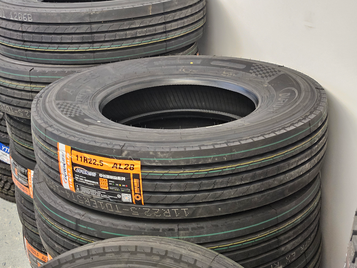 Durun AL28 Steer/Trailer Truck Tires