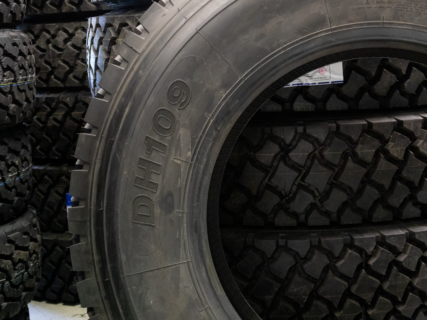 Durun DH109 Drive Truck Tires