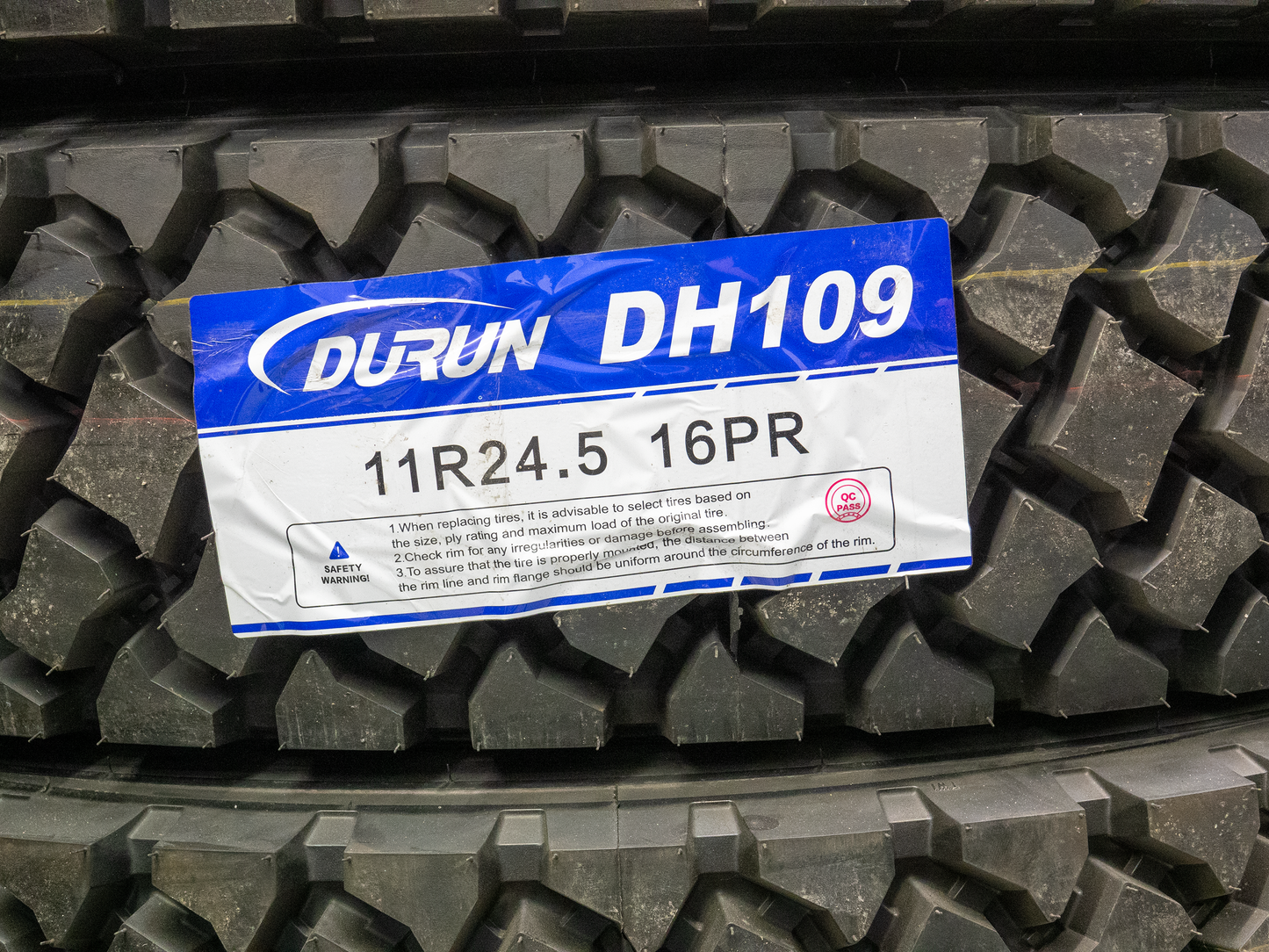 Durun DH109 Drive Truck Tires