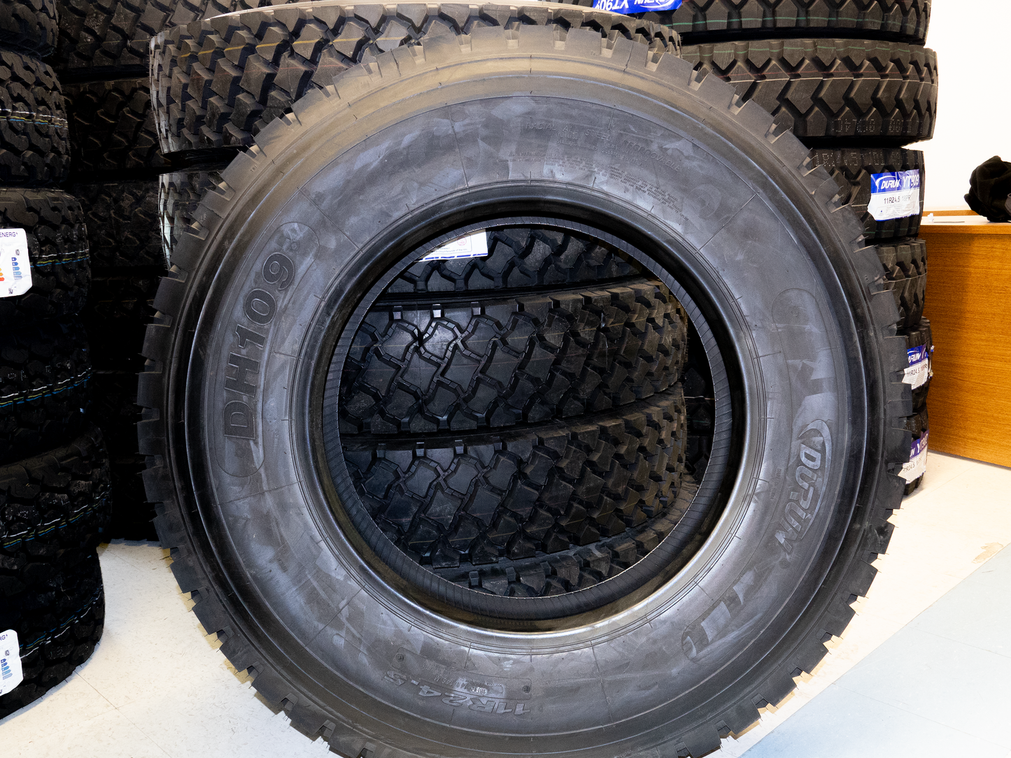 Durun DH109 Drive Truck Tires