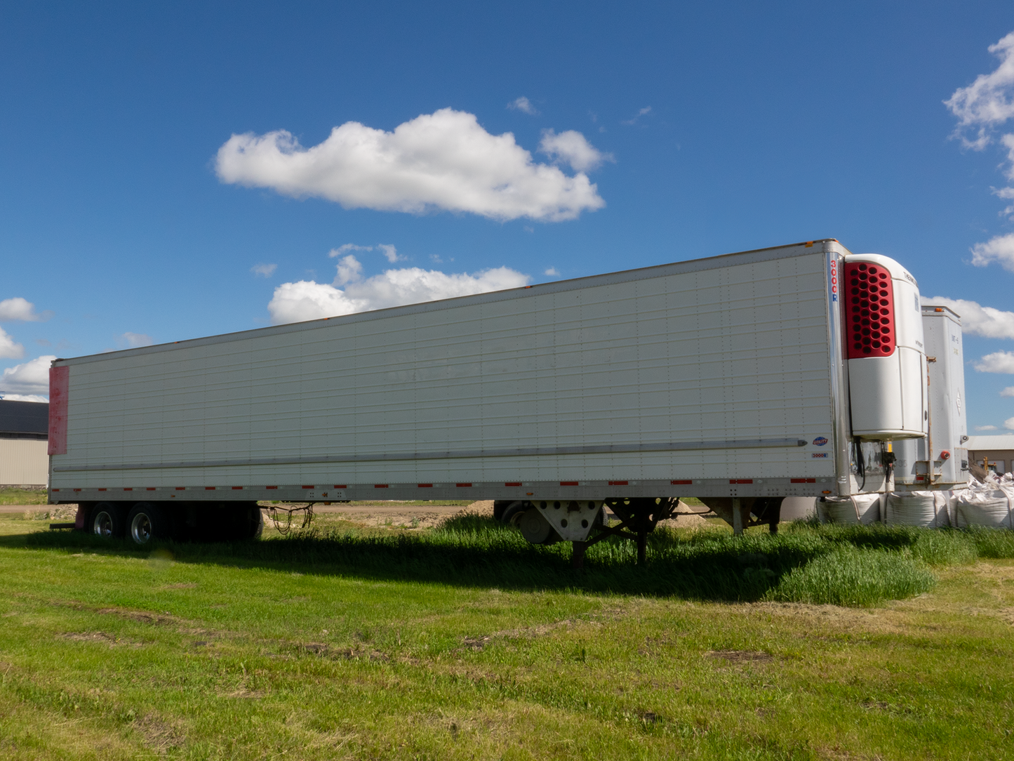 2015 Utility 3000R Refrigerated Semi-Trailer